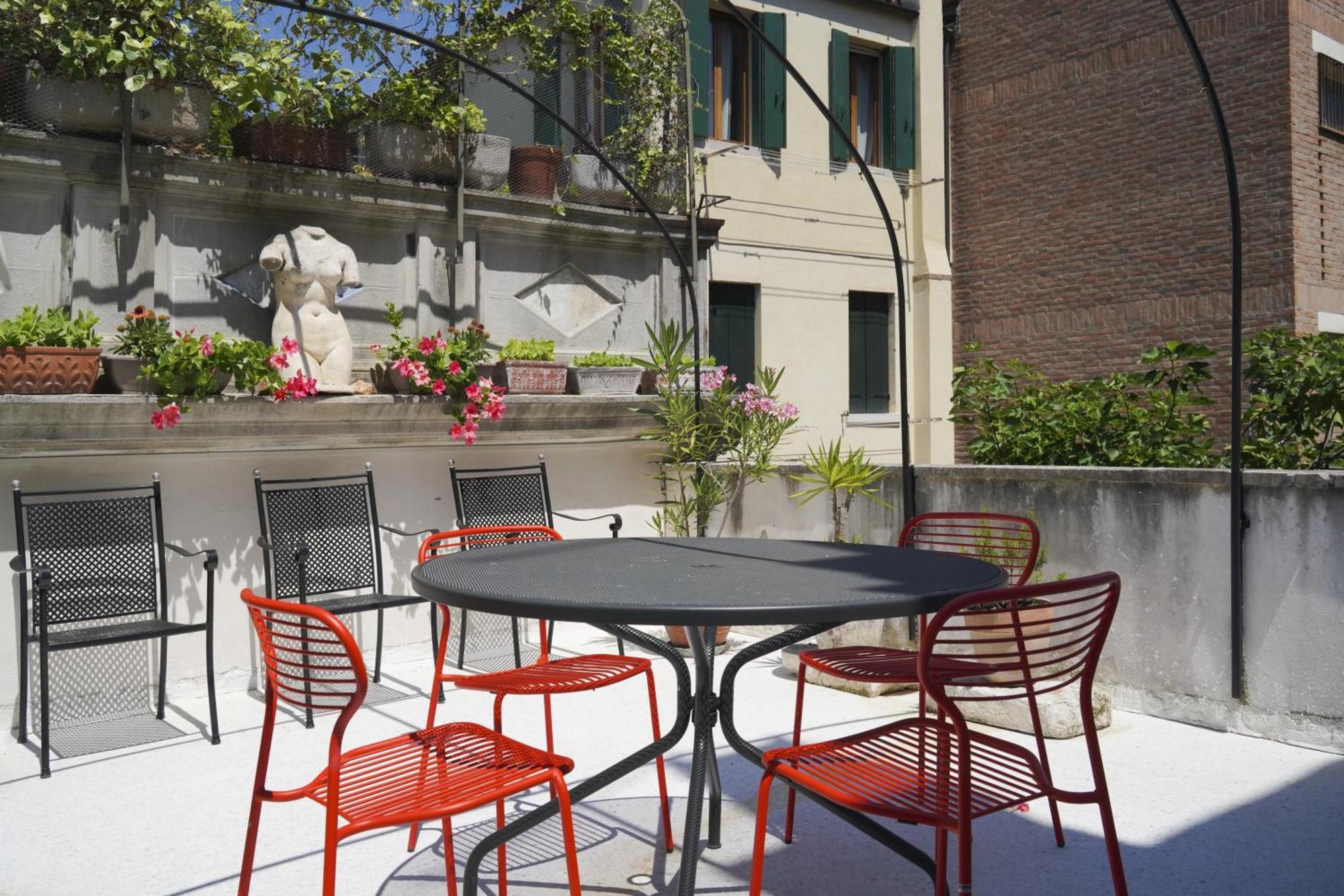 Family Apartment With Terrace Venice Exterior photo